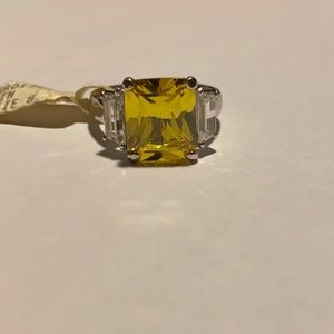 Sterling silver cz and yellow canary stone ring
